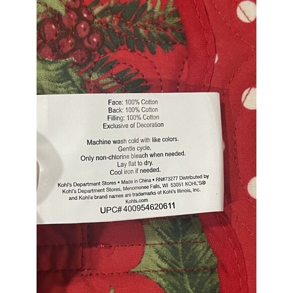 St. Nicholas Square Holly & Berries Quilted Table Runner 100% Cotton Reversible - Picture 5 of 5